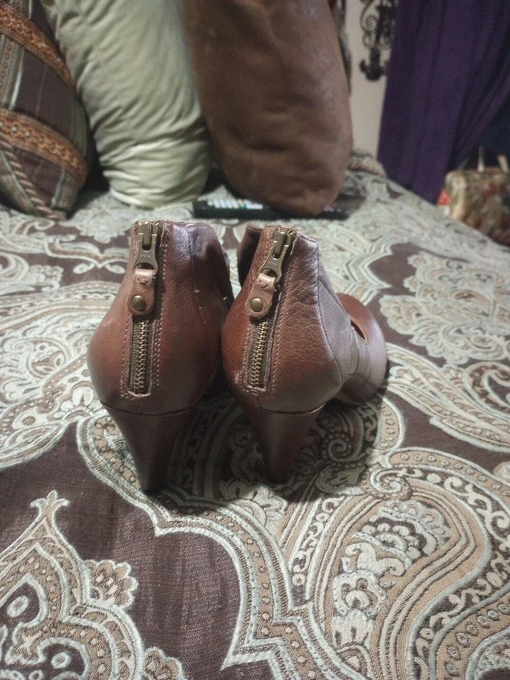 Indigo by Clarks Brown Leather Mary Jane Heeled Leather Shoes Size 7M Bow Retro